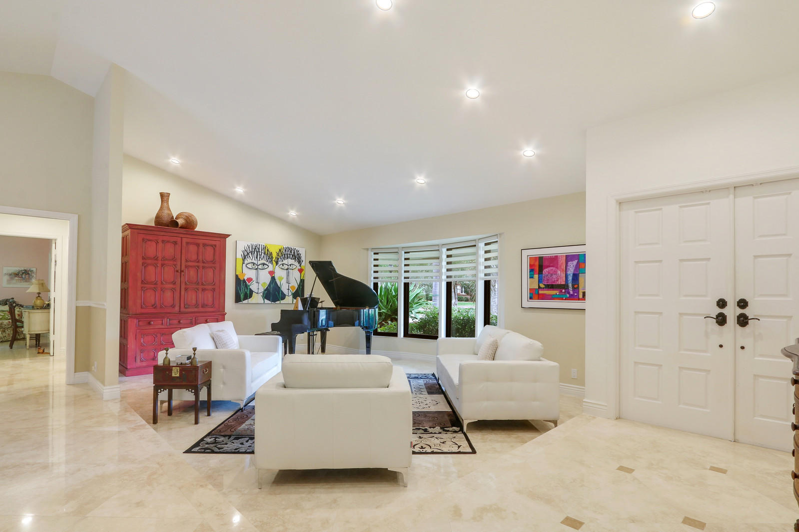 3765 Kings Way Boca Raton, FL 33434 - Photo 5 of 37 living room