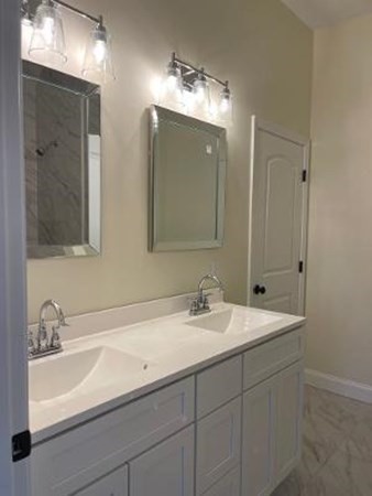 40 Winchester Lane, Unit 34 Fall River, MA 02721 - Photo 9 of 16 Gallery Image 9