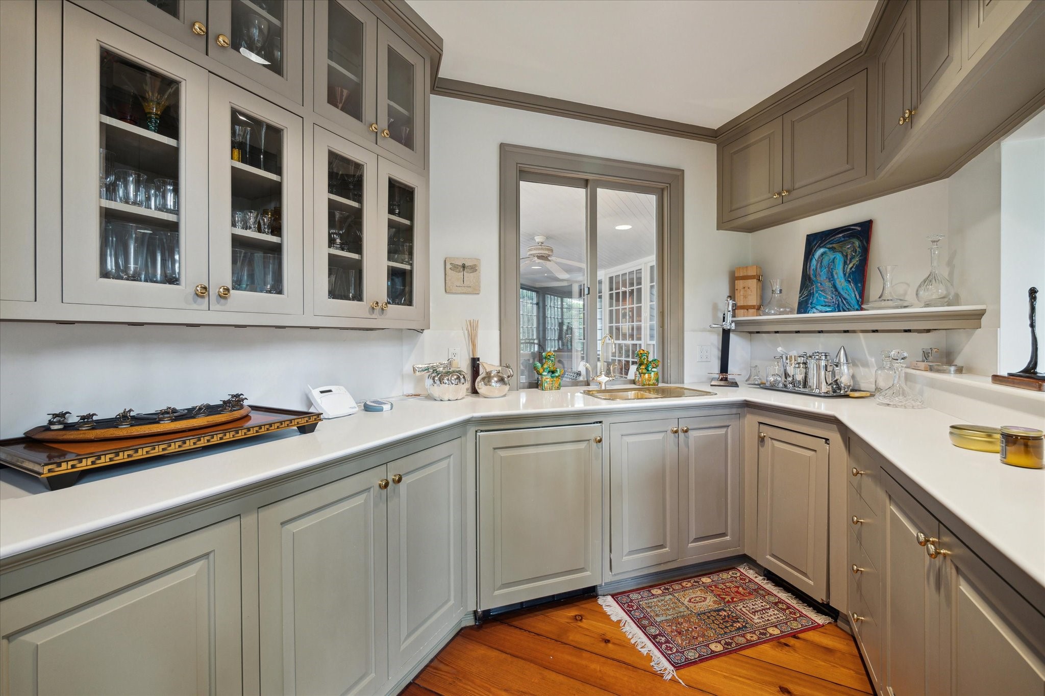 3971 Inverness Drive Houston, TX 77019 - Photo 19 of 50 a kitchen with stainless steel appliances granite countertop a sink dishwasher a stove and cabinets