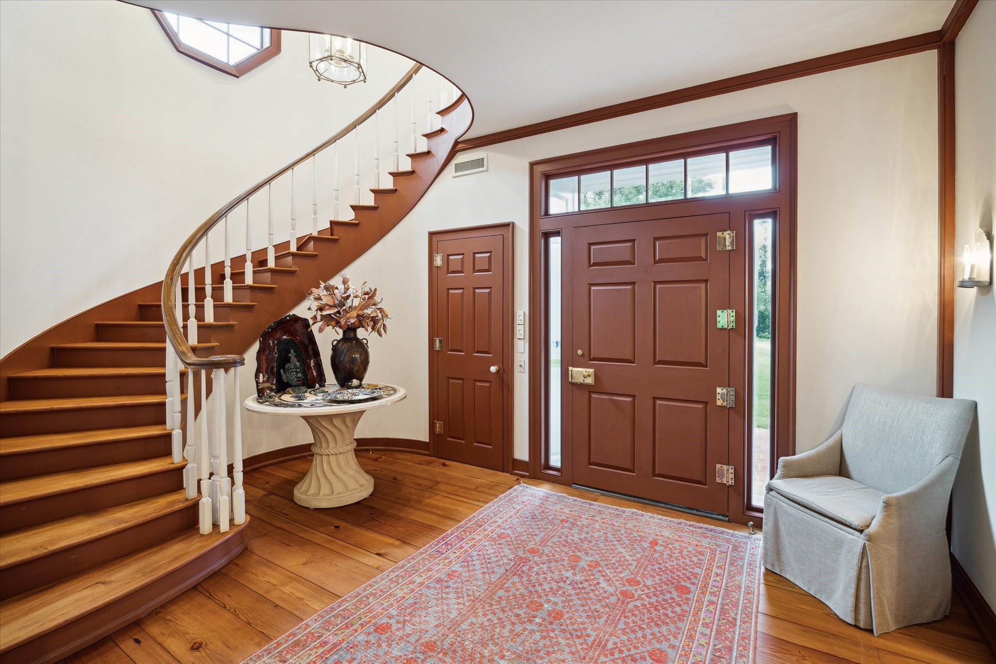 3971 Inverness Drive Houston, TX 77019 - Photo 7 of 50 a view of entryway and hall with wooden floor