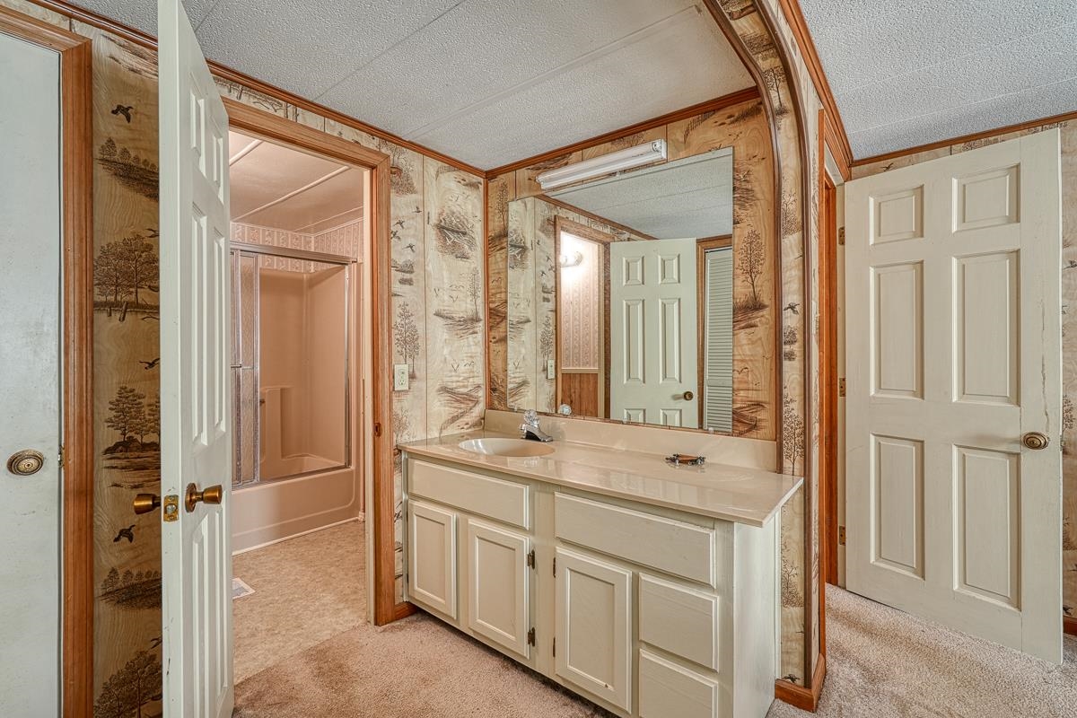 2230 Old Hills Bridge Road Enoree, SC 29335 - Photo 17 of 35