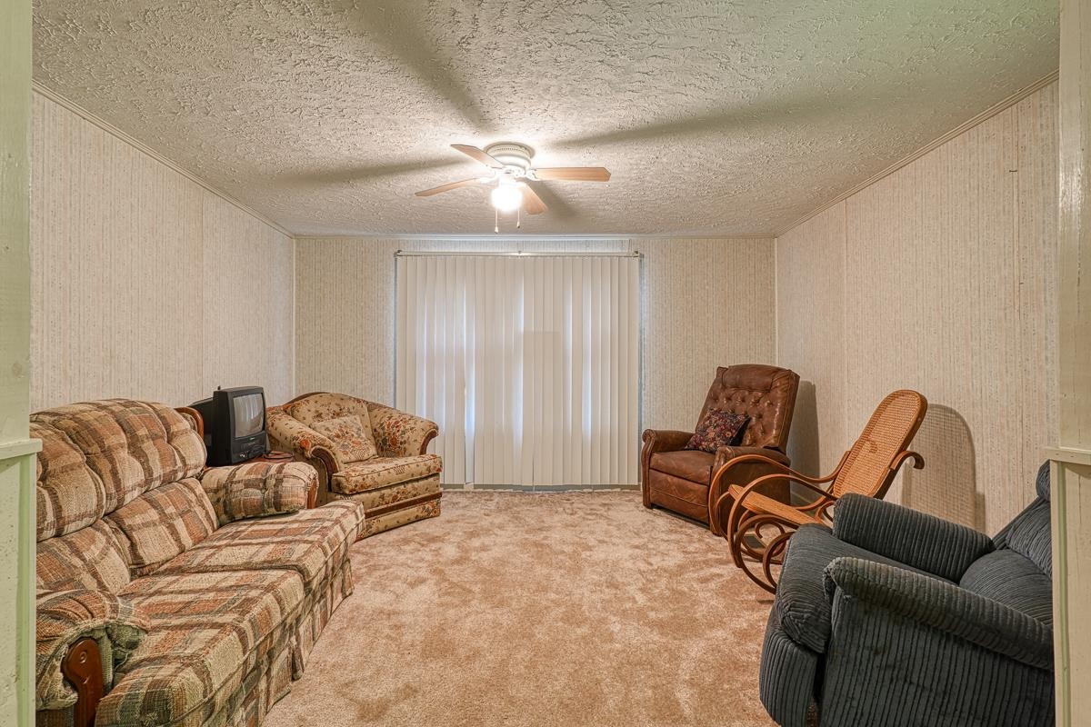 2230 Old Hills Bridge Road Enoree, SC 29335 - Photo 6 of 35