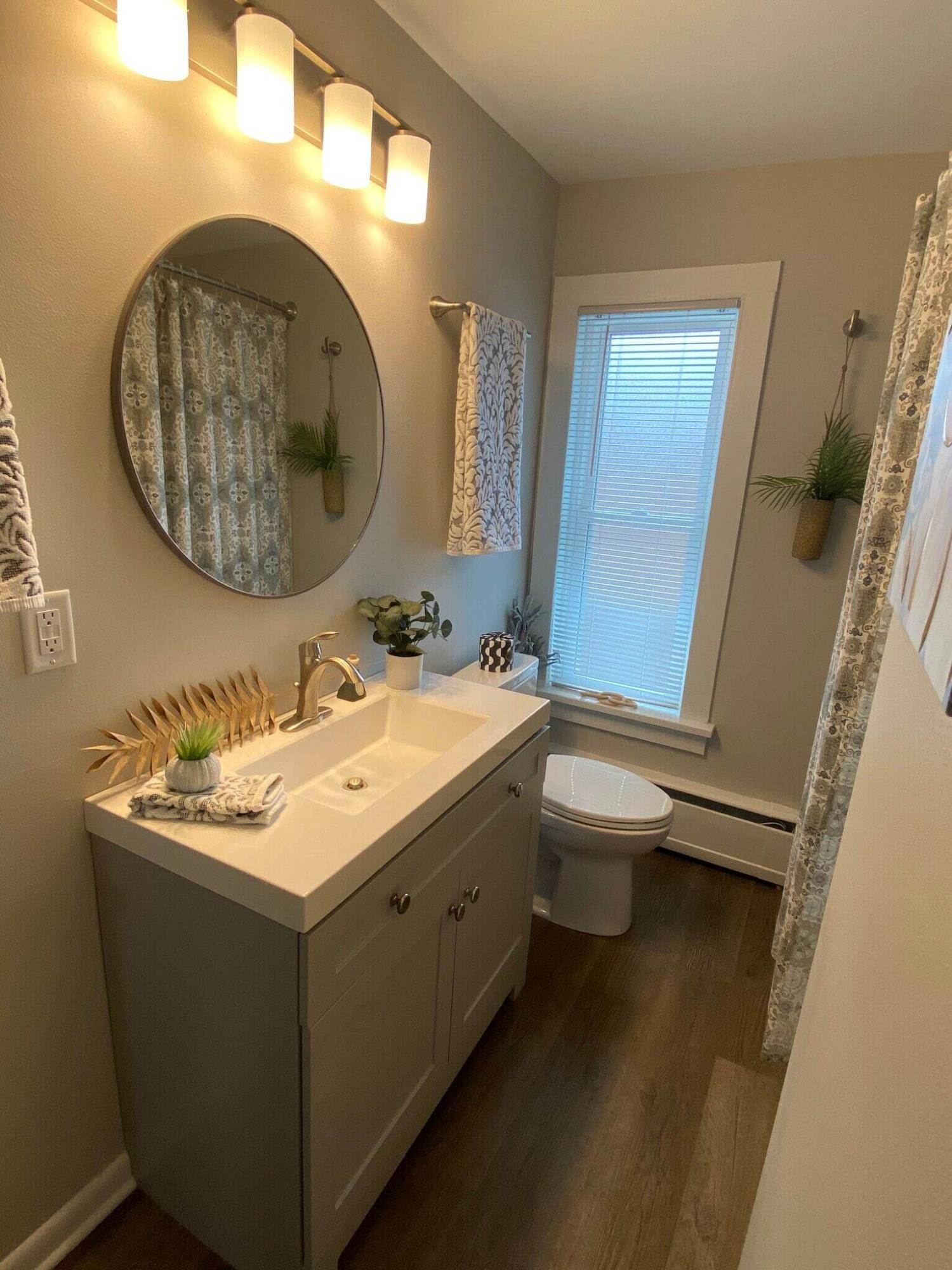 142 Main Street, Unit 144 Sullivan, WI 53178 - Photo 10 of 24 142-main-st-unit-142-main-street-sulliva