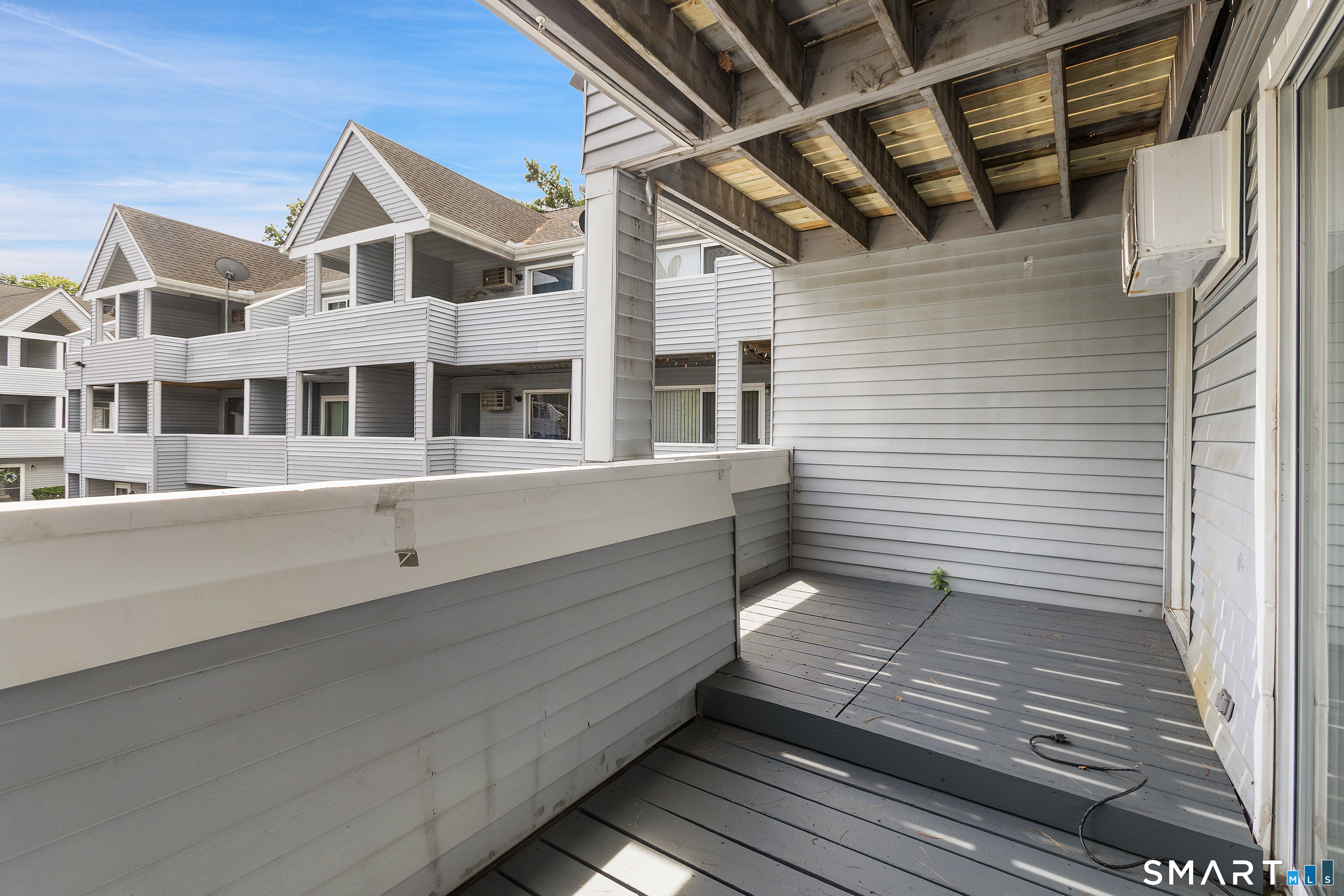 1 Beaver Brook Road, Unit 8 Danbury, CT 06810 - Photo 33 of 40