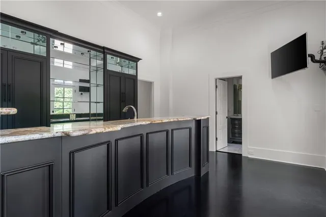 $6,000,000 | Undisclosed Address, Atlanta, GA 30327