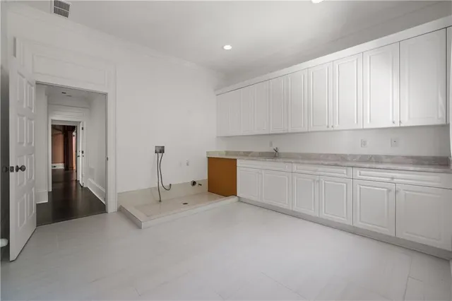 $6,000,000 | Undisclosed Address, Atlanta, GA 30327