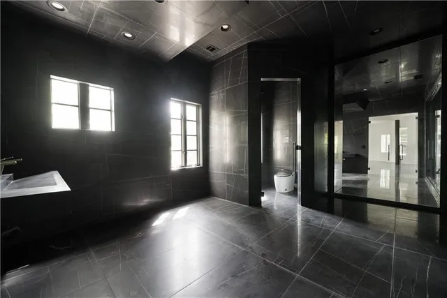 $6,000,000 | Undisclosed Address, Atlanta, GA 30327