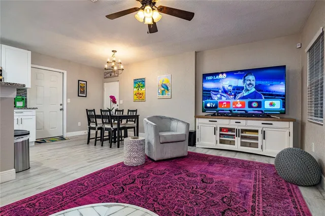 $2,999 | 113 West Adalee Street, Tampa, FL 33603