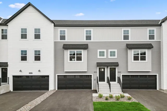 $352,990 | 2906 Kepler Avenue Northeast, St. Michael, MN 55376