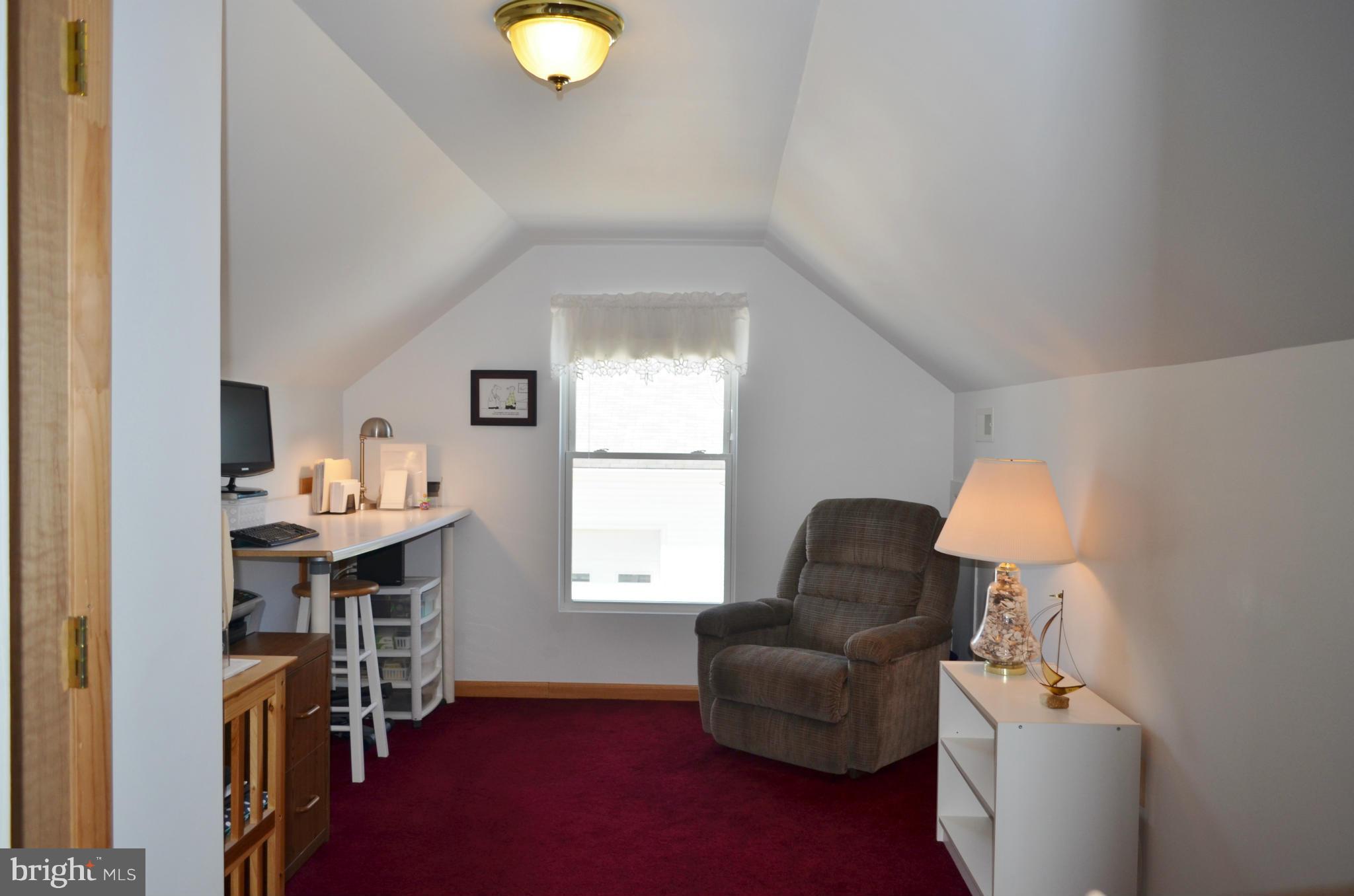 75 Fairhaven Road Tracys Landing, MD 20779 - Photo 17 of 30 a living room with furniture and a window