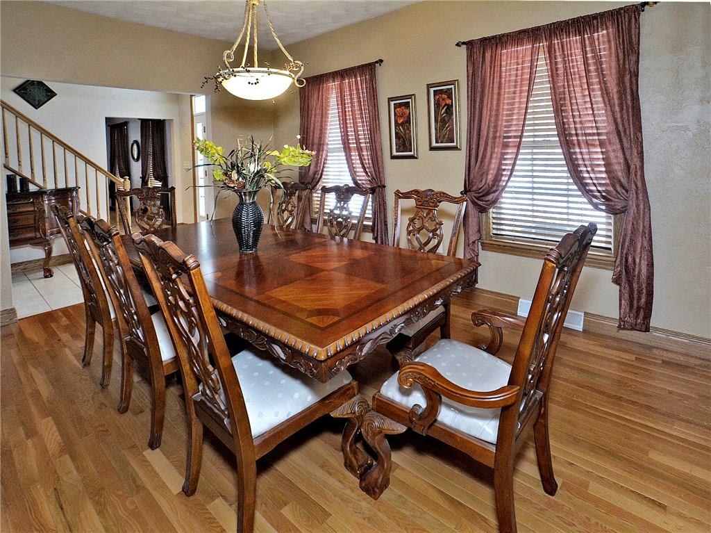 1488 Cavitt Road Monroeville, PA 15146 - Photo 4 of 23 Beautiful Oak floors adorn the dining room - great space for holiday gatherings