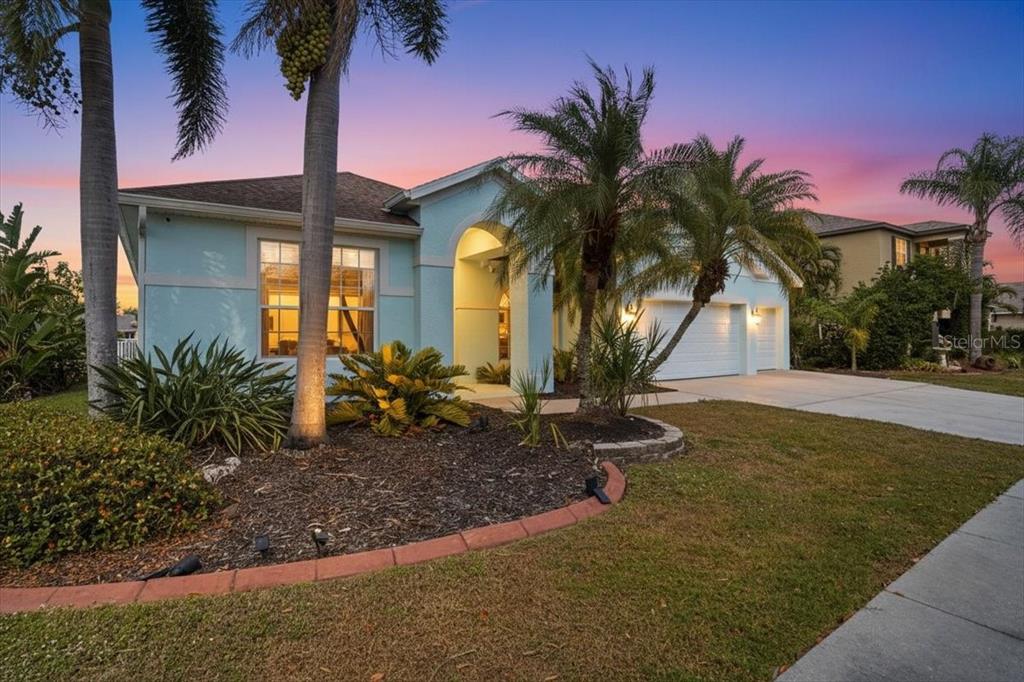 11547 Walden Loop Parrish, FL 34219 - Photo 5 of 68