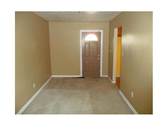 3317 Quaker Road Columbus, OH 43207 - Photo 3 of 10 Gallery Image 3