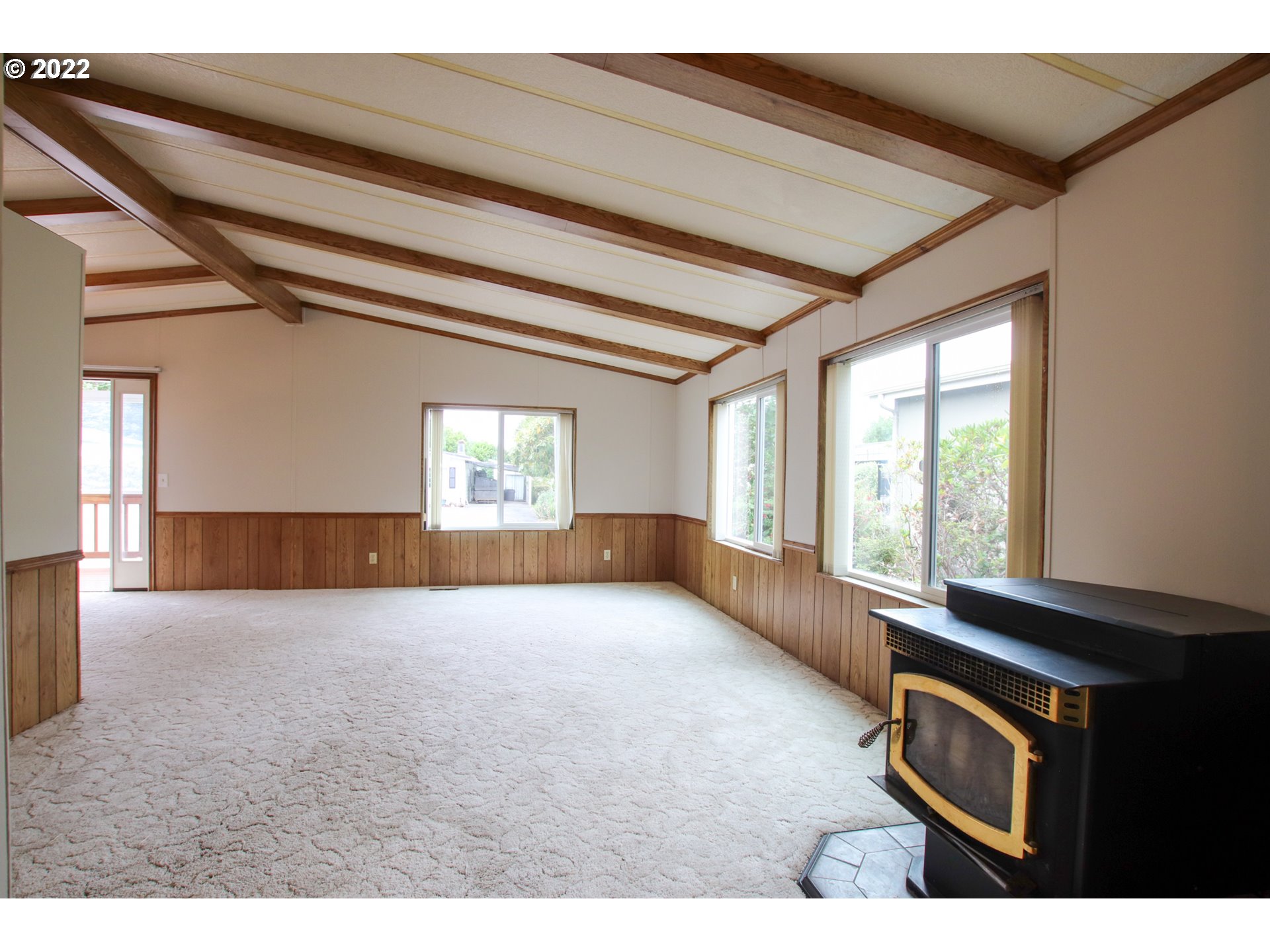 1601 Rhododendron Drive, Unit 653 Florence, OR 97439 - Photo 5 of 26 Gallery Image 5