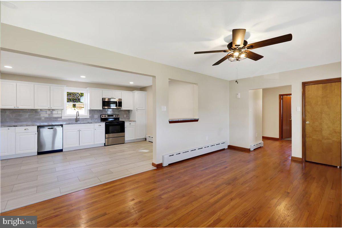 903 Schappell Road Hamburg, PA 19526 - Photo 9 of 43 Gallery Image 9