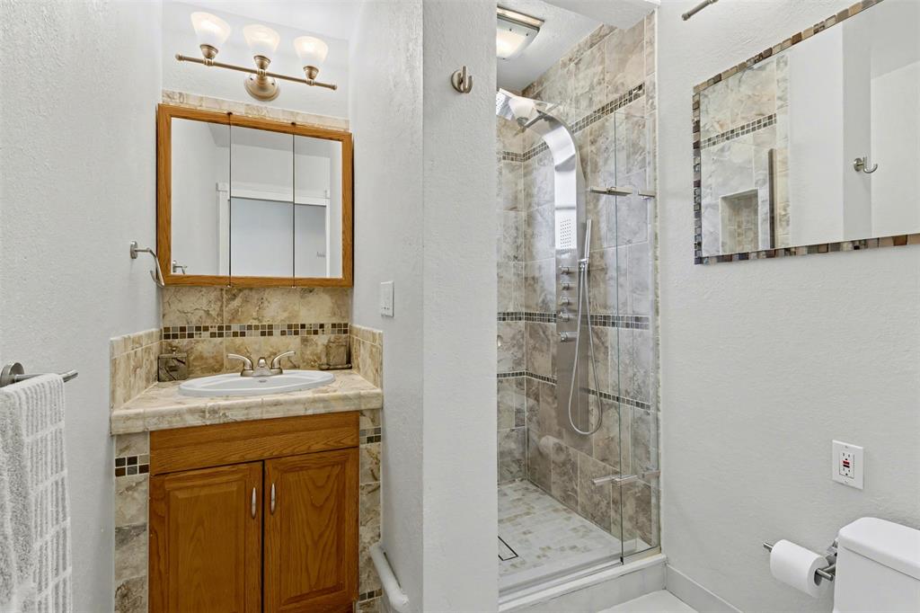 6430 Harding Street Hollywood, FL 33024 - Photo 13 of 24