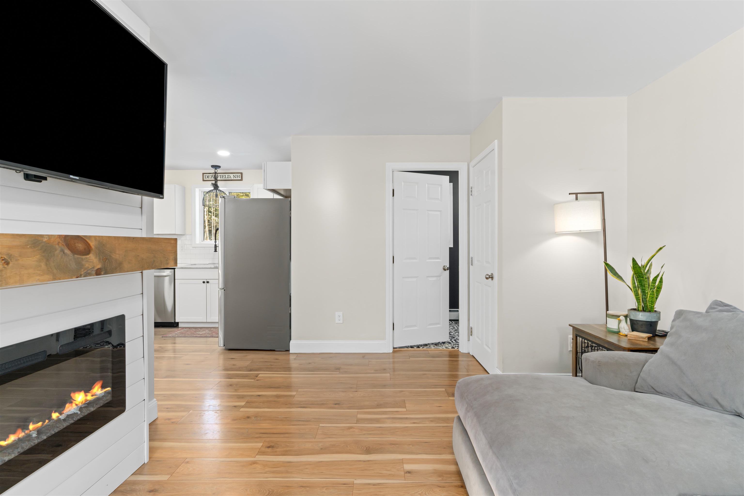 36 Hammond Road Deerfield, NH 03037 - Photo 13 of 52