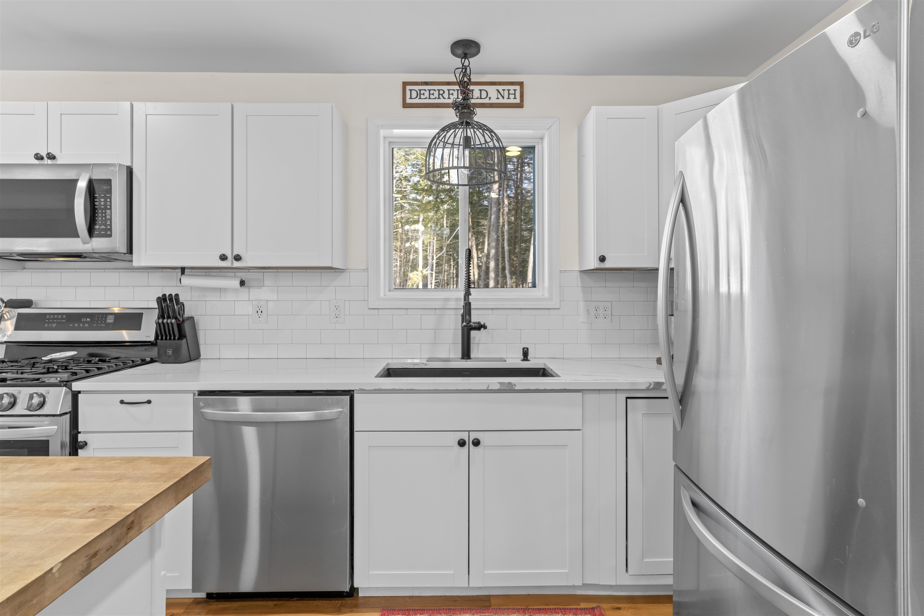 36 Hammond Road Deerfield, NH 03037 - Photo 7 of 52