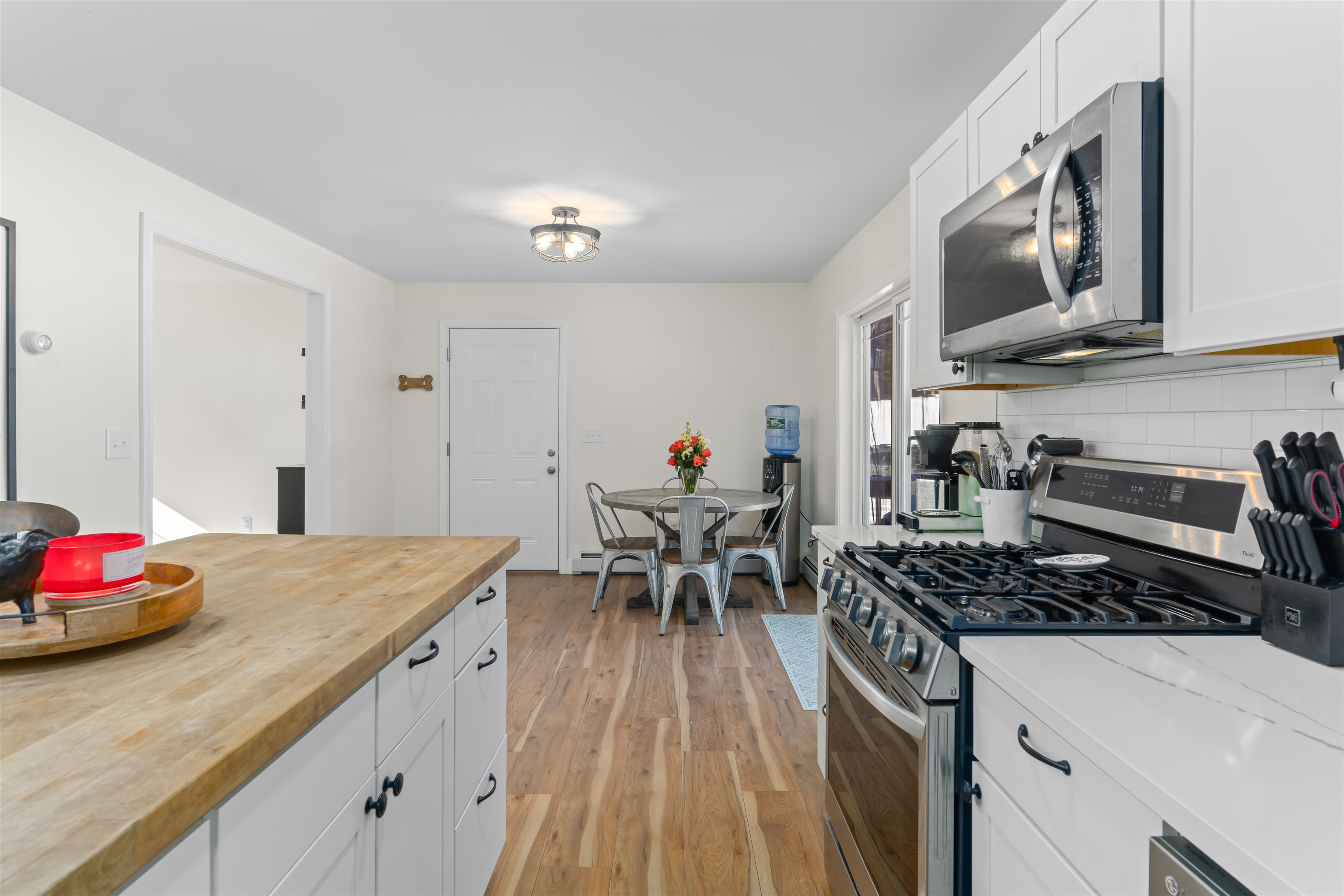 36 Hammond Road Deerfield, NH 03037 - Photo 8 of 52