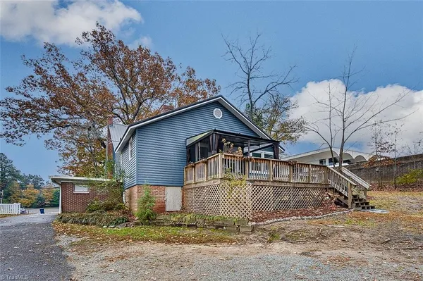 $229,900 | 131 North Middleton Street, Robbins, NC 27325