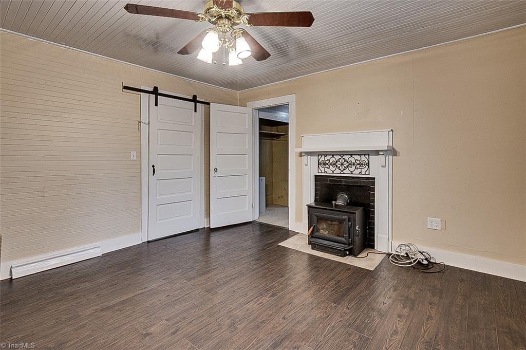 131 North Middleton Street Robbins, NC 27325 - Photo 29 of 41