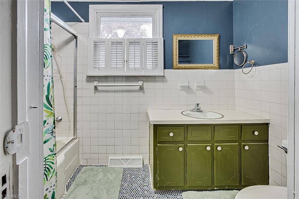 131 North Middleton Street Robbins, NC 27325 - Photo 33 of 41