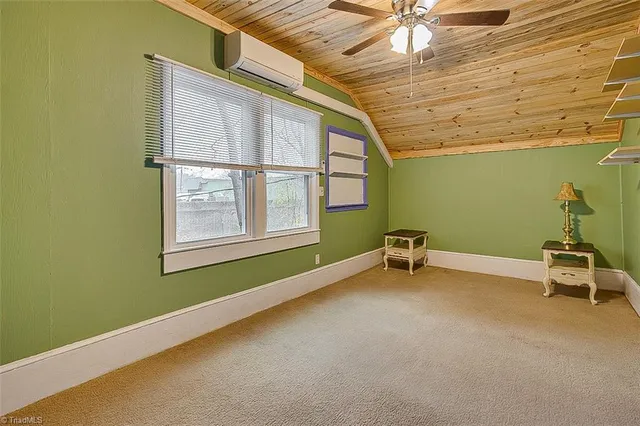 $250,000 | 131 North Middleton Street, Robbins, NC 27325