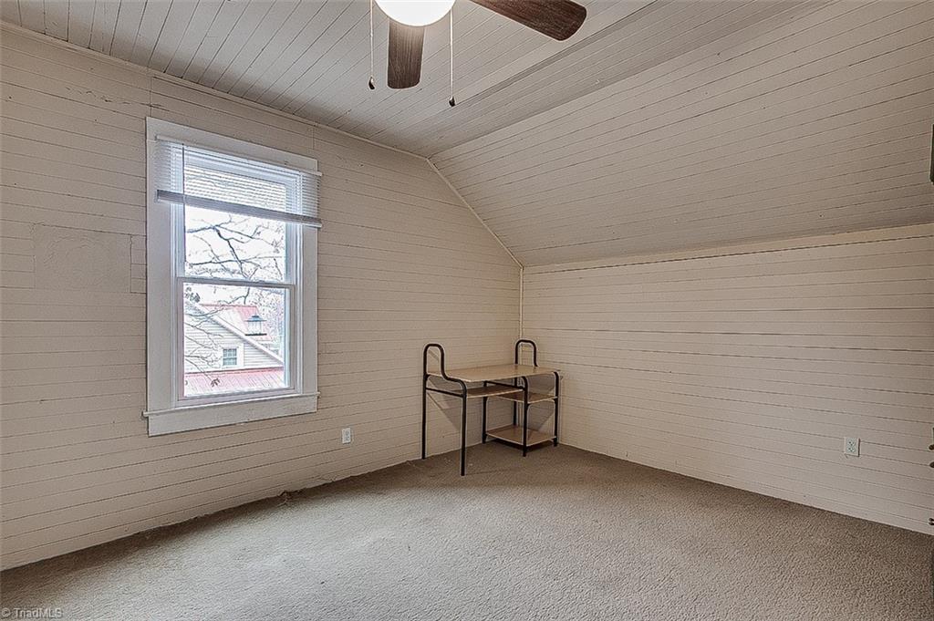 131 North Middleton Street Robbins, NC 27325 - Photo 38 of 41