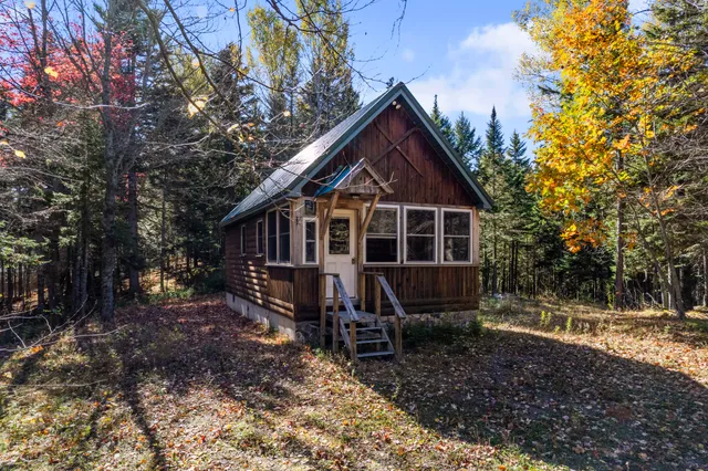 $195,000 | 68 Rabbit Hollow Road, Rangeley, ME 04970