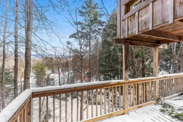 $379,000 | 101 Catherine Road, Jamaica, VT 05343