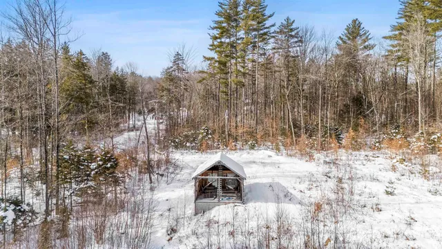 $379,000 | 101 Catherine Road, Jamaica, VT 05343