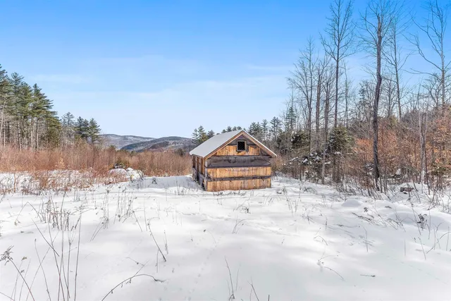 $379,000 | 101 Catherine Road, Jamaica, VT 05343