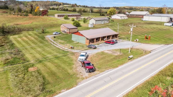 $834,308 | 4921 State Highway 48, Nunnelly, TN 37137