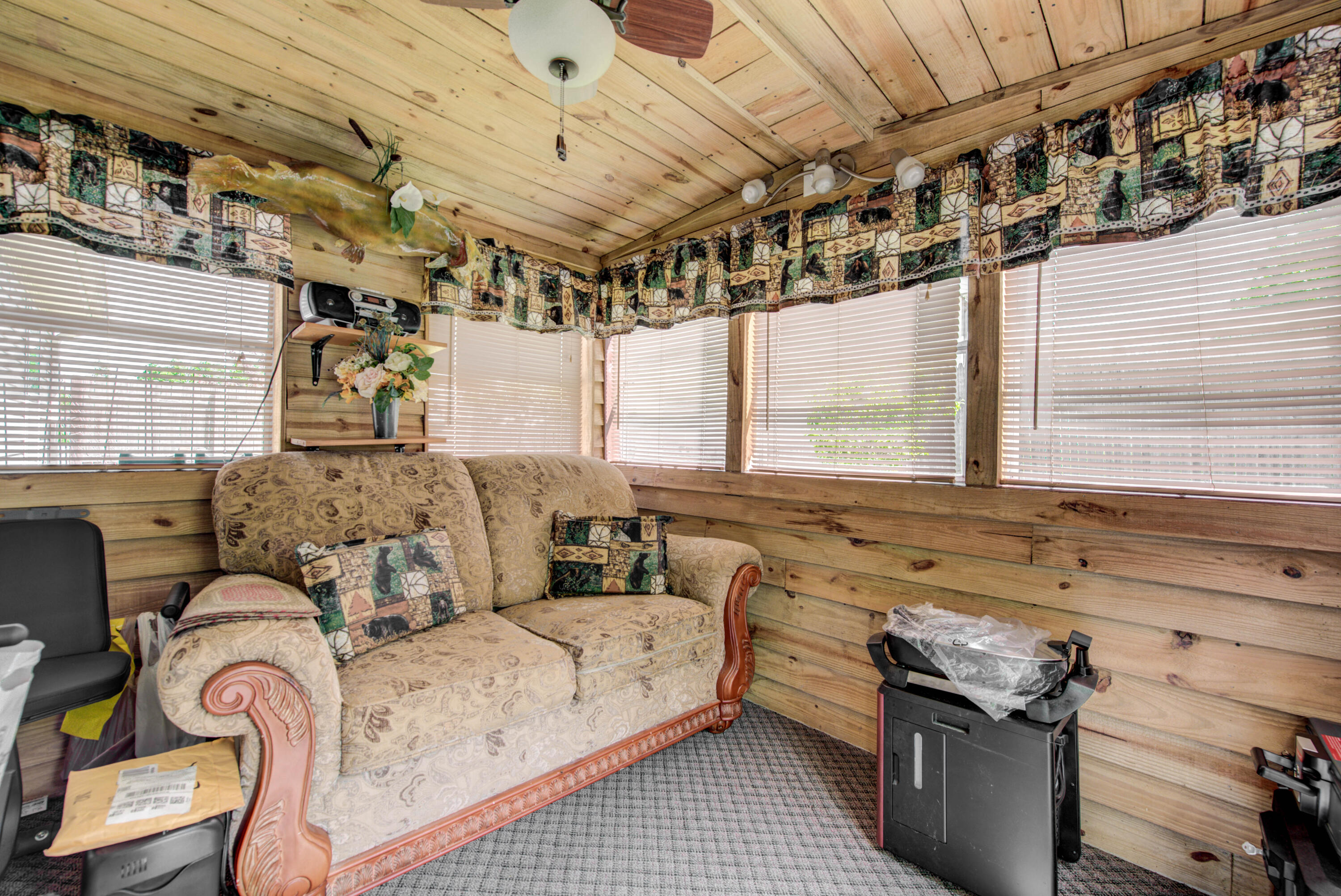 6201 Hugh Willis Road Powell, TN 37849 - Photo 13 of 22 13