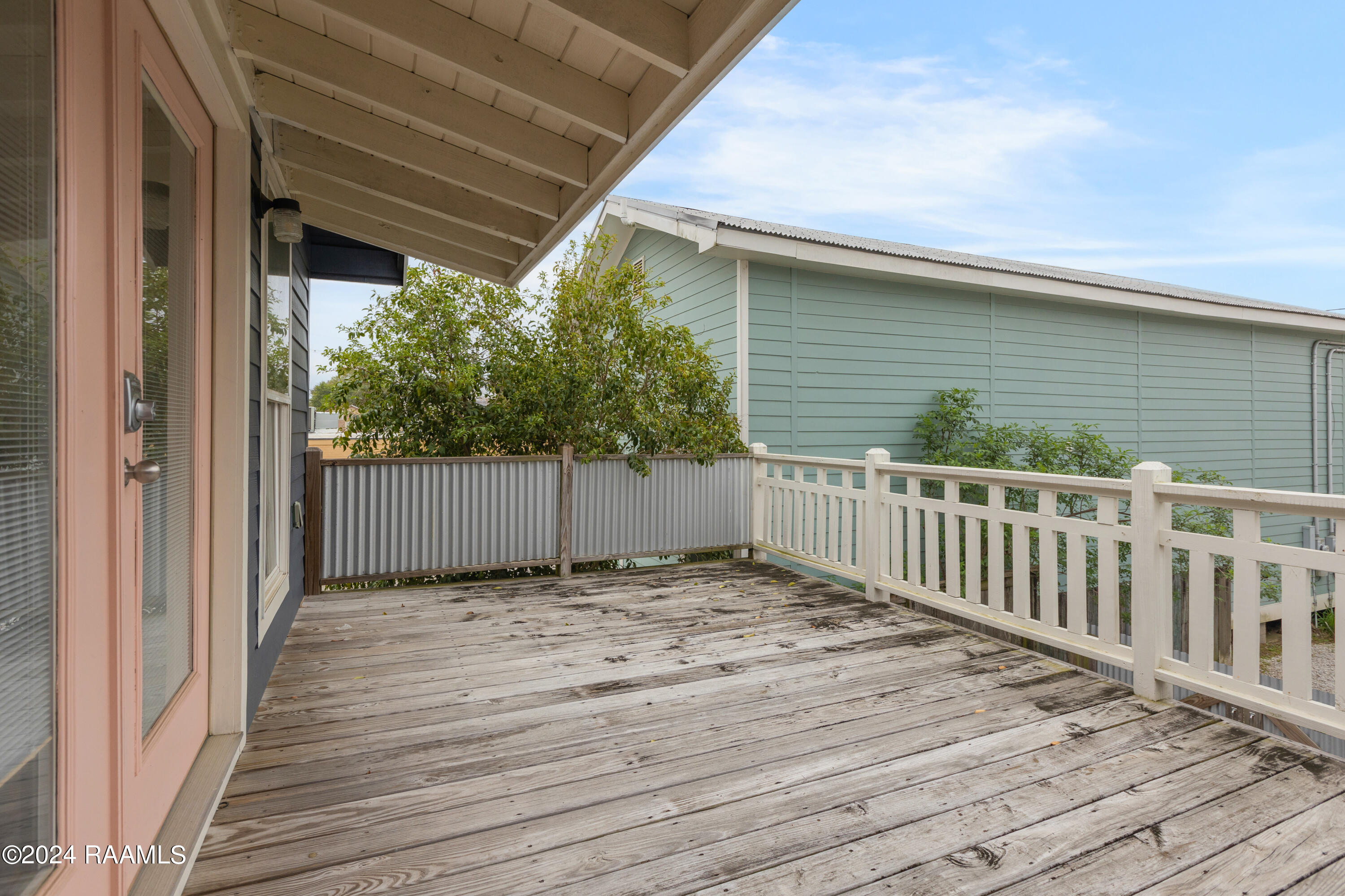 121 Jackson Street Lafayette, LA 70501 - Photo 18 of 25 121 Jackson St Lafayette -21
