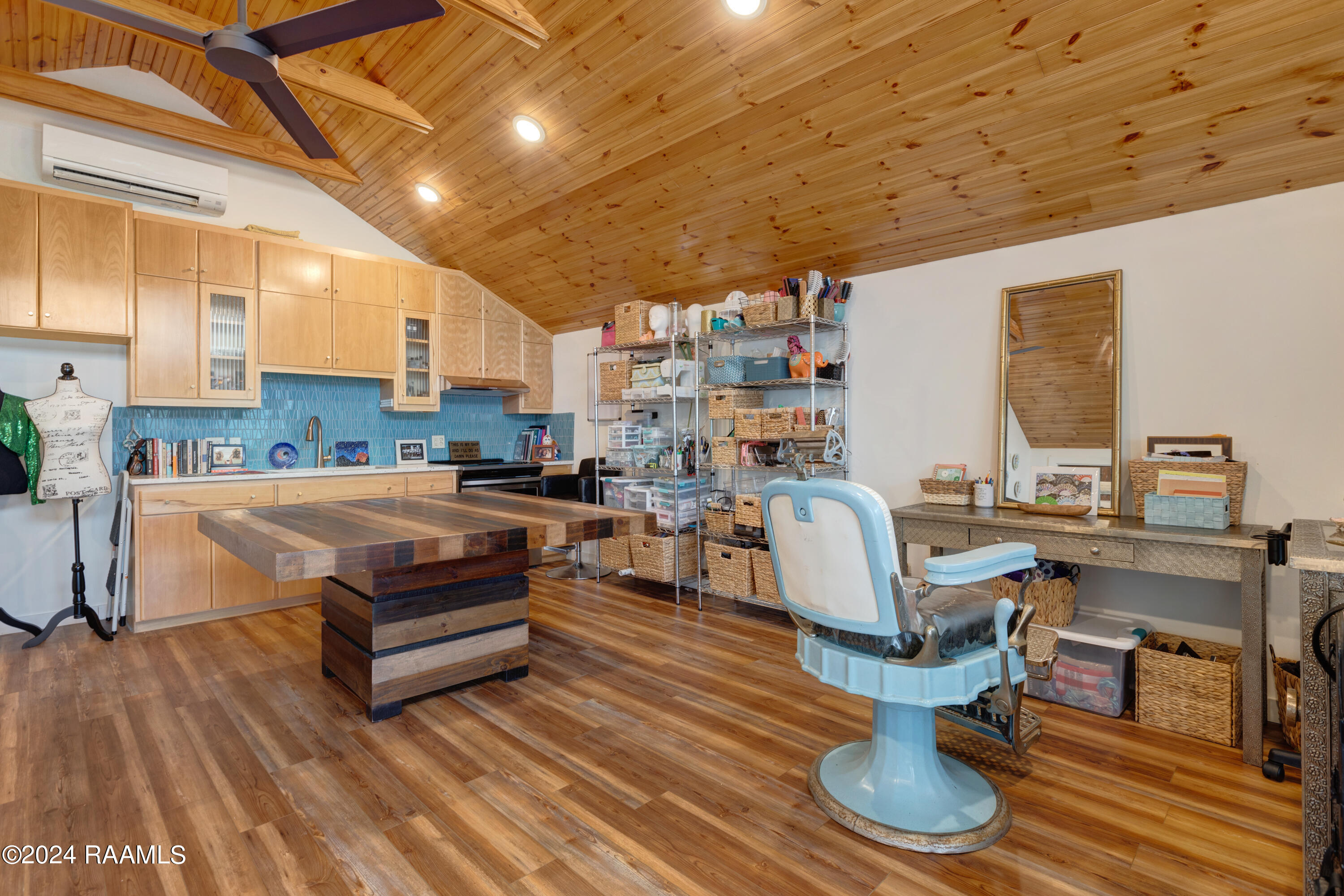 121 Jackson Street Lafayette, LA 70501 - Photo 20 of 25 121 Jackson St Lafayette -23