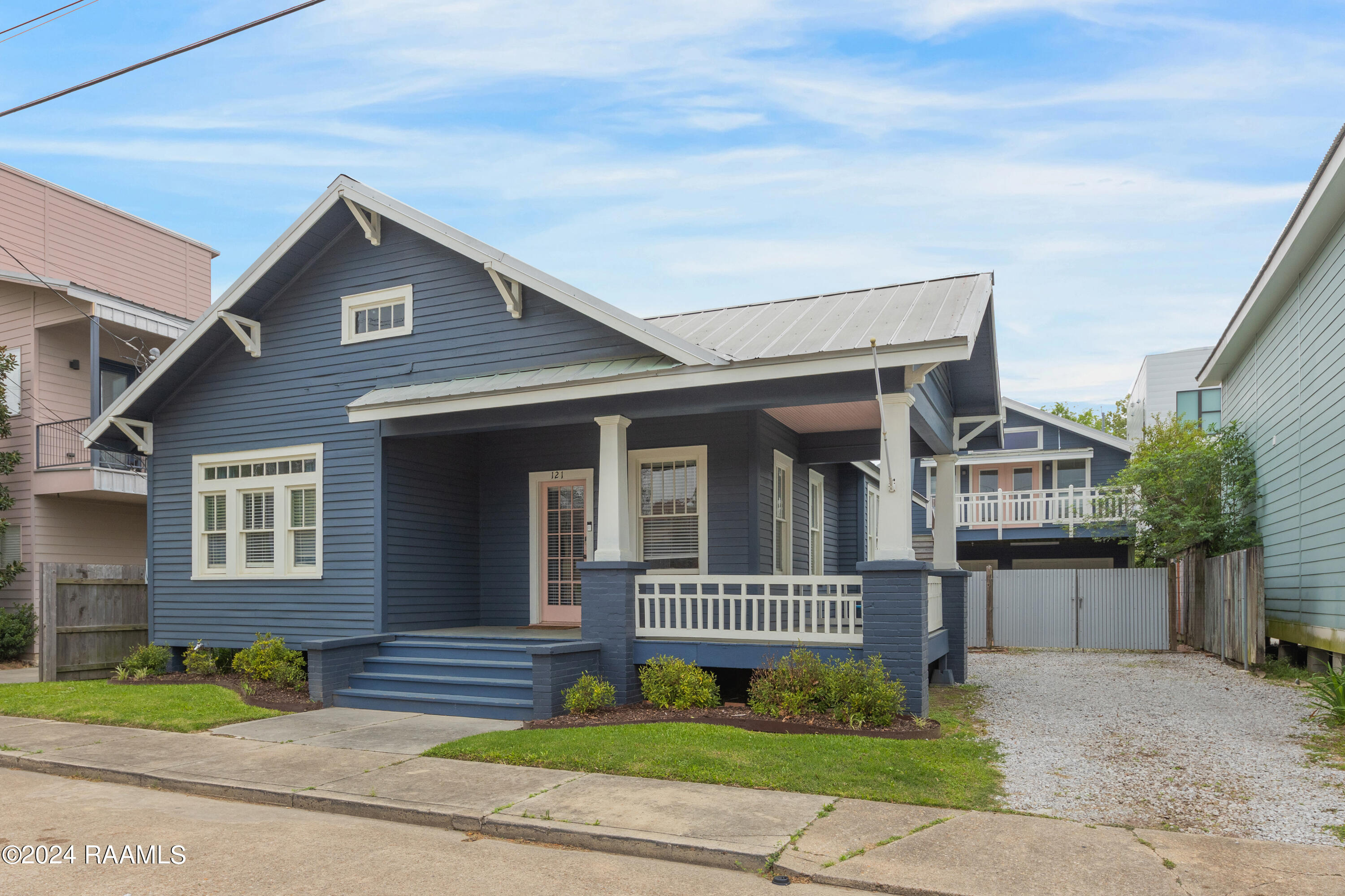 121 Jackson Street Lafayette, LA 70501 - Photo 2 of 25 121 Jackson St Lafayette -2