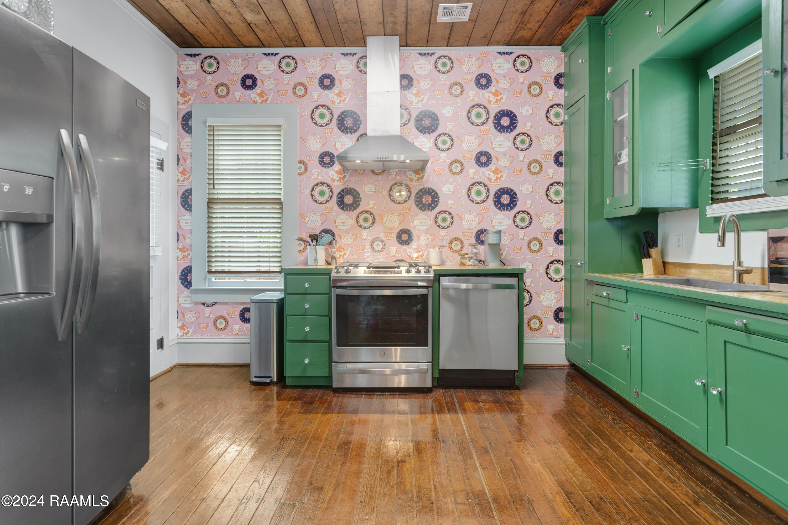 121 Jackson Street Lafayette, LA 70501 - Photo 6 of 25 121 Jackson St Lafayette -8