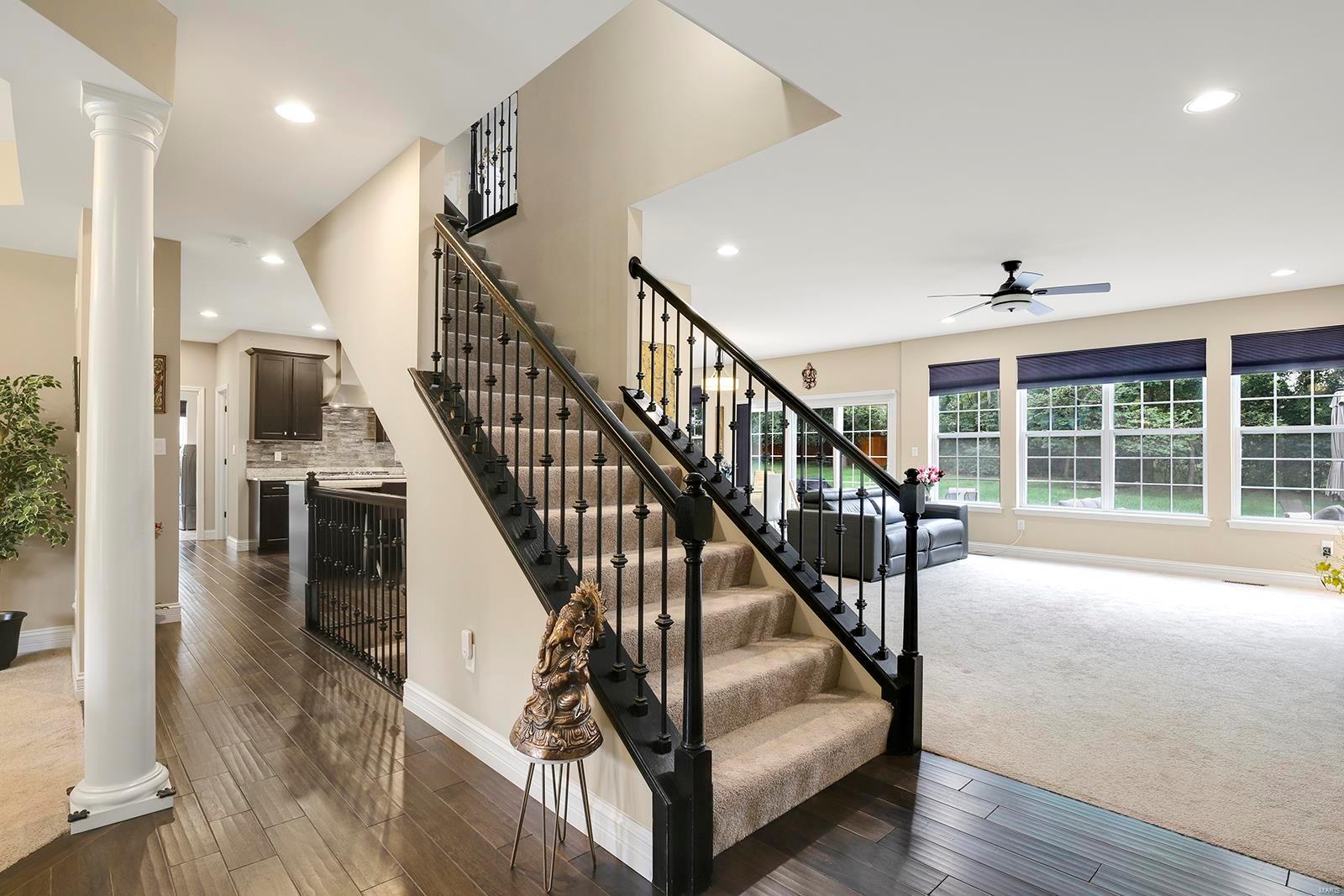 220 Barker Lane Ballwin, MO 63021 - Photo 19 of 37