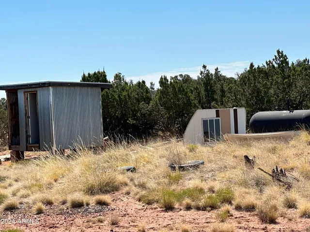 $52,000 | 2991 Retirement Road, Show Low, AZ 85901