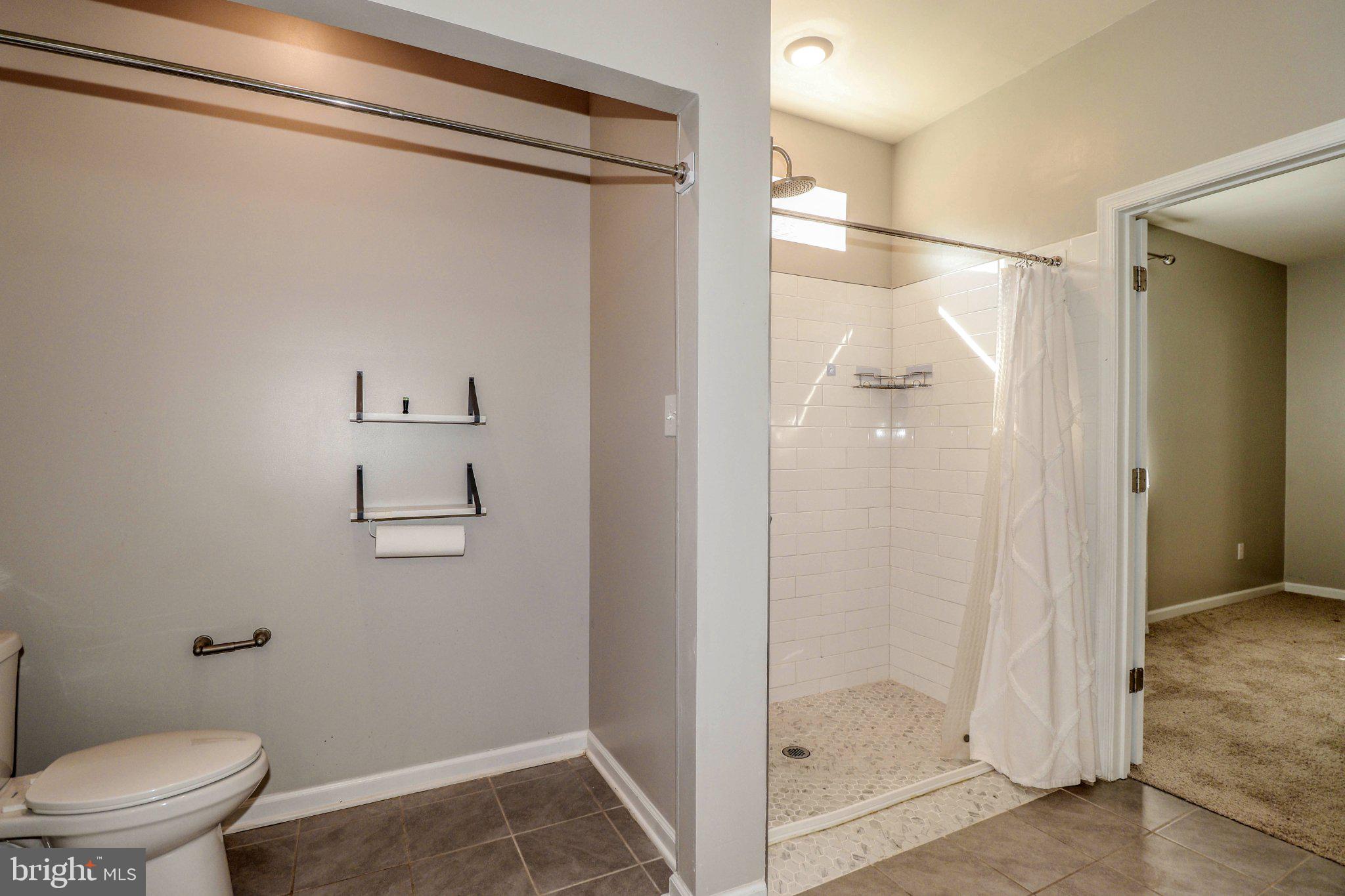 5 Preston Lane Delanco, NJ 08075 - Photo 32 of 45 Master Bath