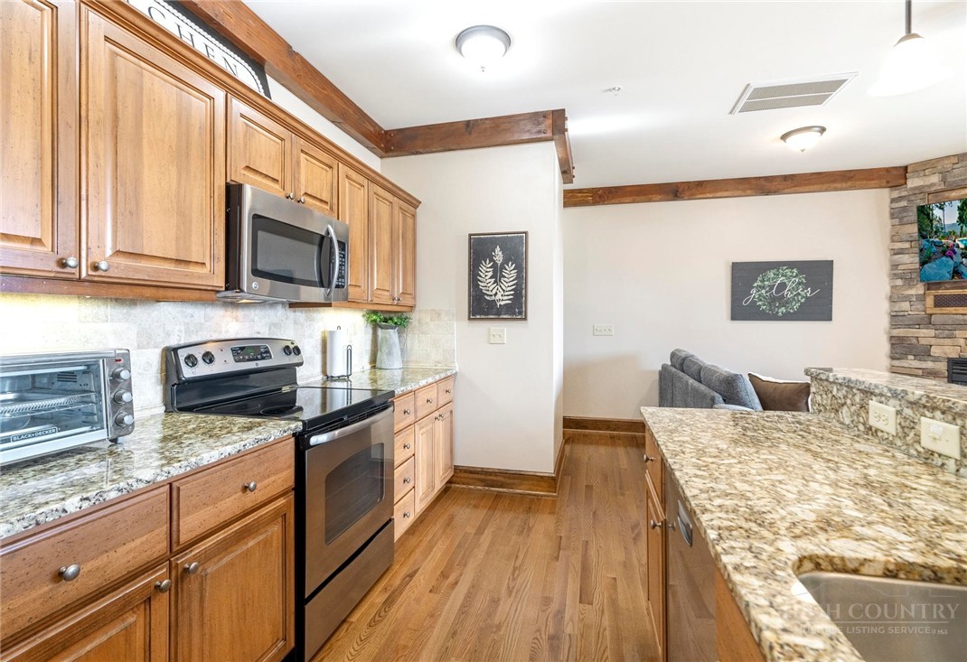 164 Evening View Lane, Unit CB2 Boone, NC 28607 - Photo 16 of 34 Gallery Image 16