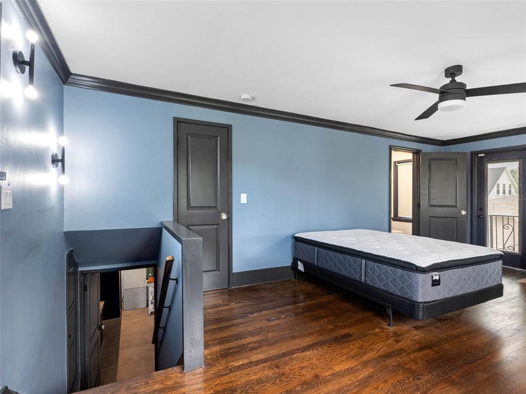 1570 48th Avenue North St. Petersburg, FL 33703 - Photo 38 of 75