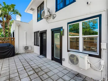 $675,000 | 1570 48th Avenue North, St. Petersburg, FL 33703