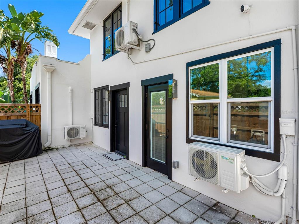 1570 48th Avenue North St. Petersburg, FL 33703 - Photo 51 of 75