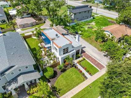 $675,000 | 1570 48th Avenue North, St. Petersburg, FL 33703