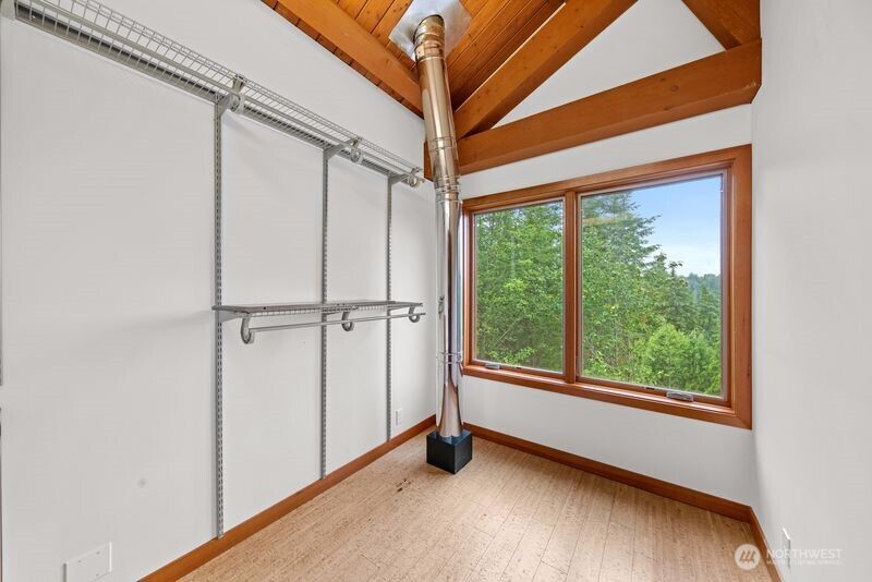 24110 South Lake Roesiger Road Snohomish, WA 98290 - Photo 19 of 28