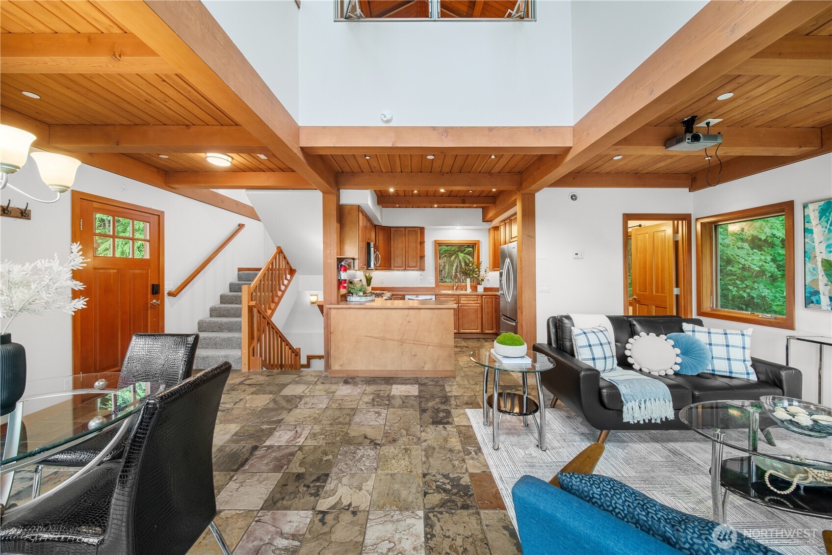 24110 South Lake Roesiger Road Snohomish, WA 98290 - Photo 4 of 28