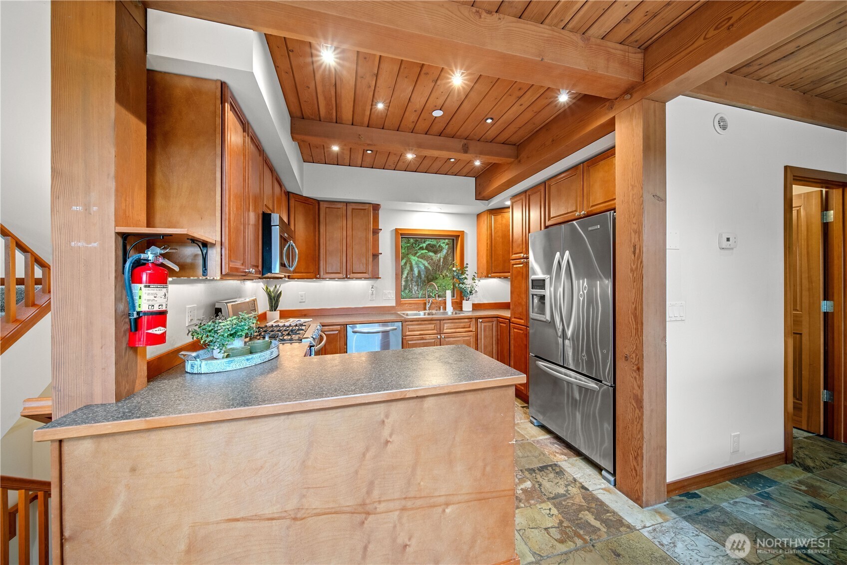24110 South Lake Roesiger Road Snohomish, WA 98290 - Photo 5 of 28