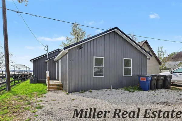 $699,900 | 2751 Russell Drive, Wayland, MI 49348
